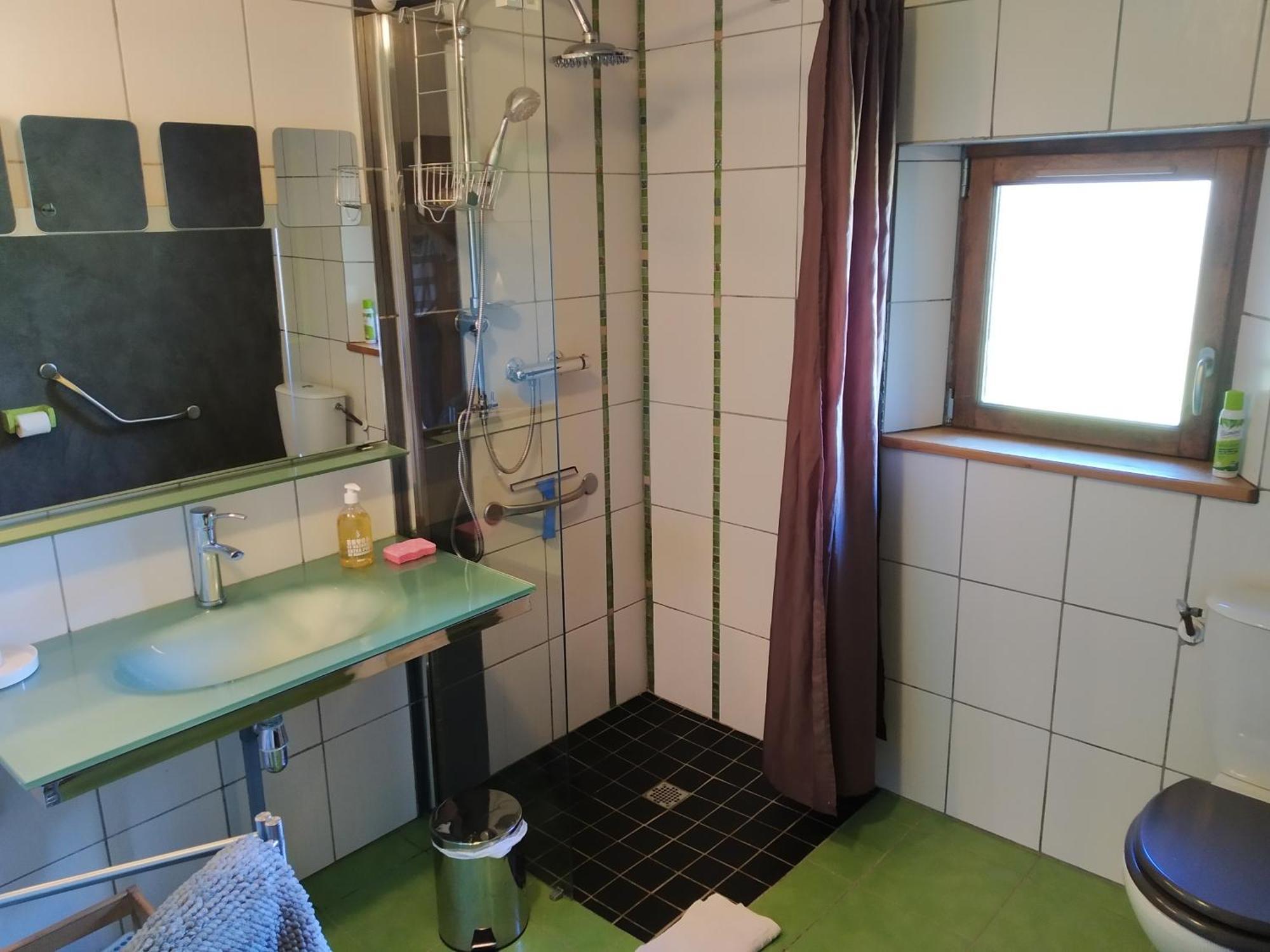 Les Troglogites Brasparts Room photo